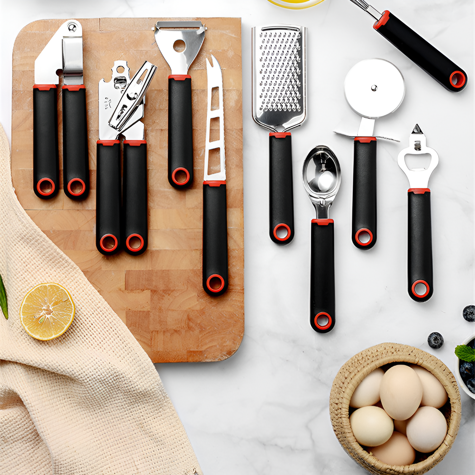 Top Kitchen Gadgets for a More Efficient Space
